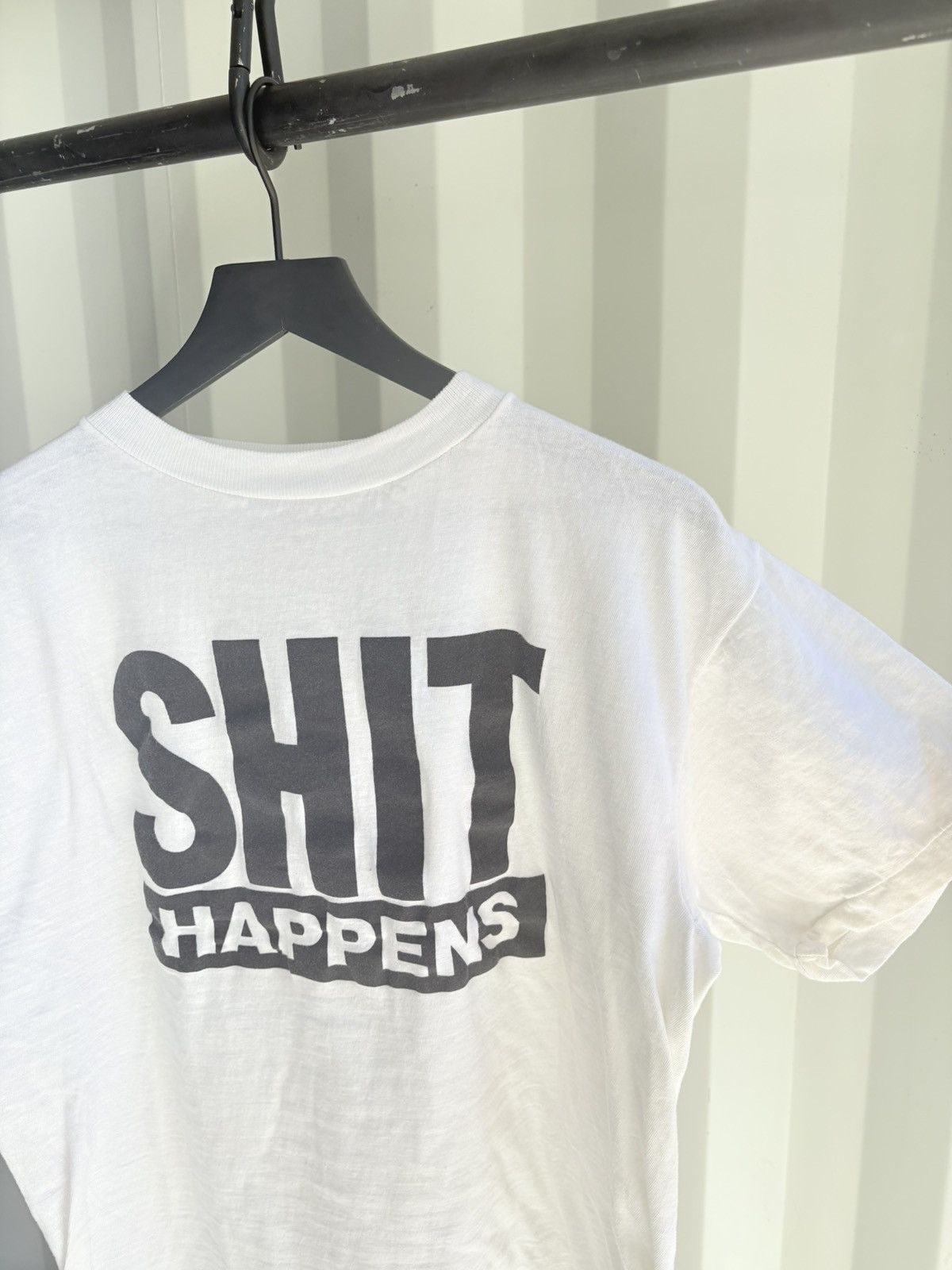 Vintage Thrashed Shit Happens Faded Distressed Shirt GRUNGE Size US XL / EU 56 / 4 - 3 Thumbnail