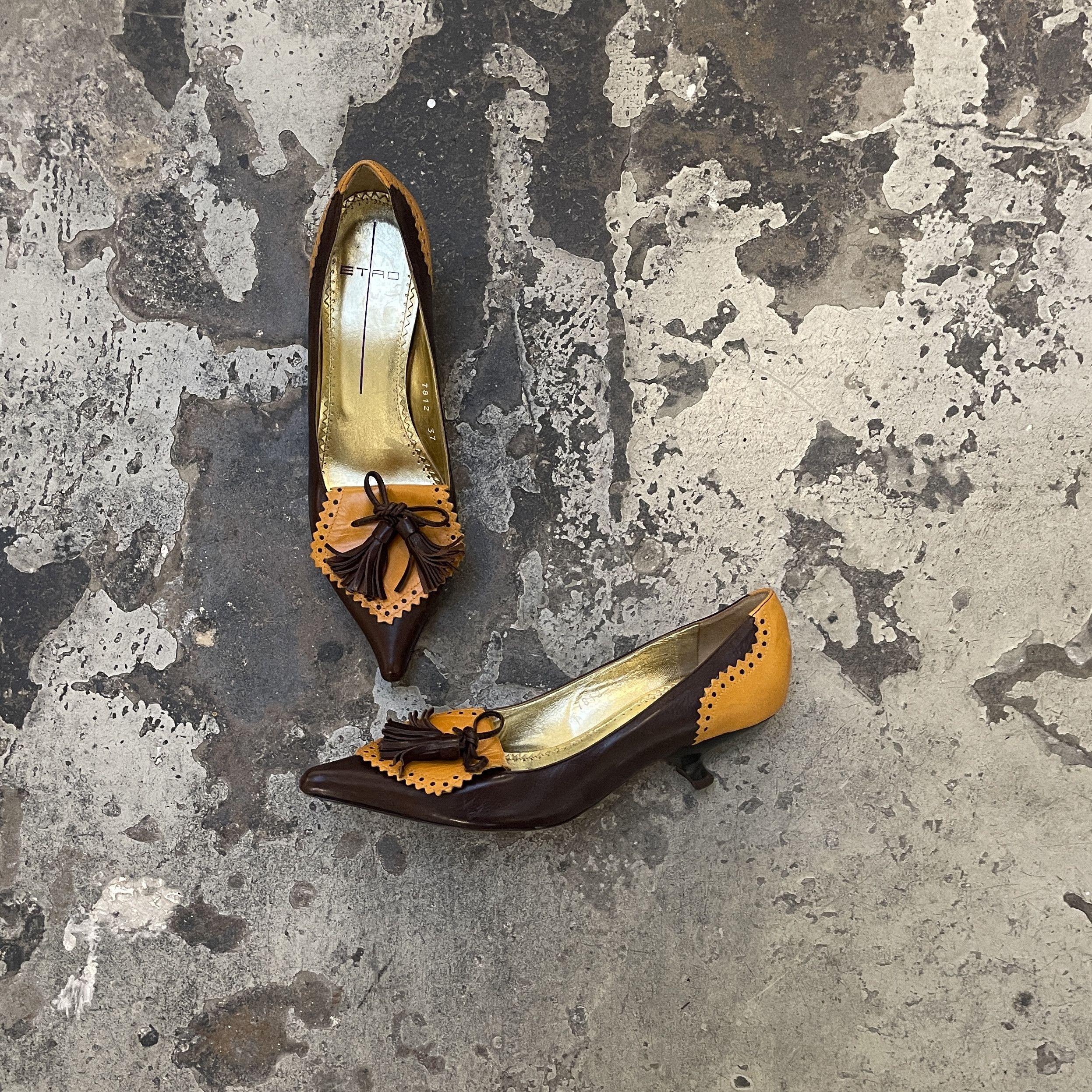 Etro Etro saffron and brown coquette pumps heels Size US 7 / IT 37 - 7 Thumbnail