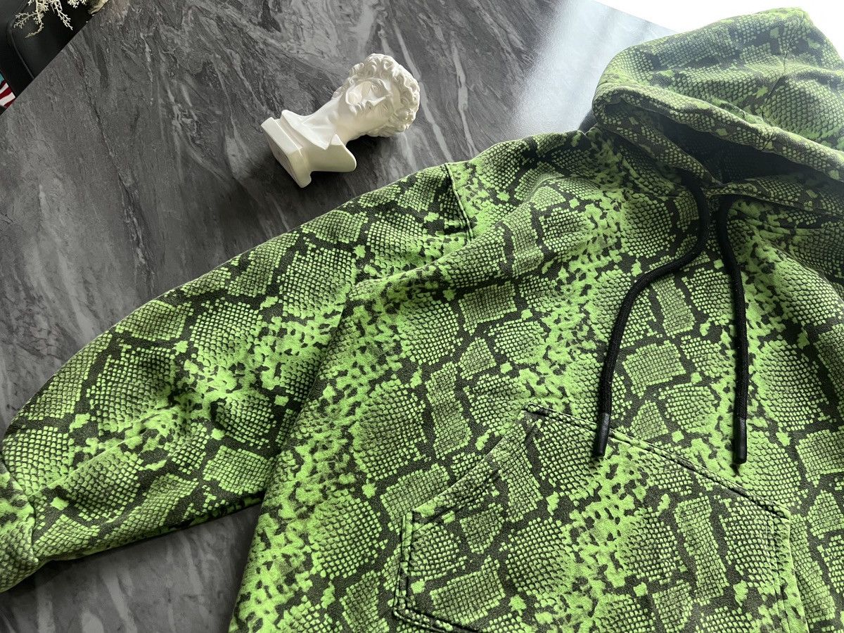 Designer × Other CHIC-CHIP : Snake Pattern Hoodie Green Size US M / EU 48-50 / 2 - 2 Thumbnail