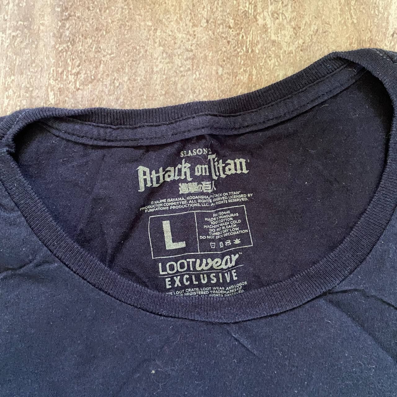 Anime VINTAGE Y2K ATTACK ON TITAN ANIME RARE T SHIRT 276 Size US L / EU 52-54 / 3 - 3 Thumbnail