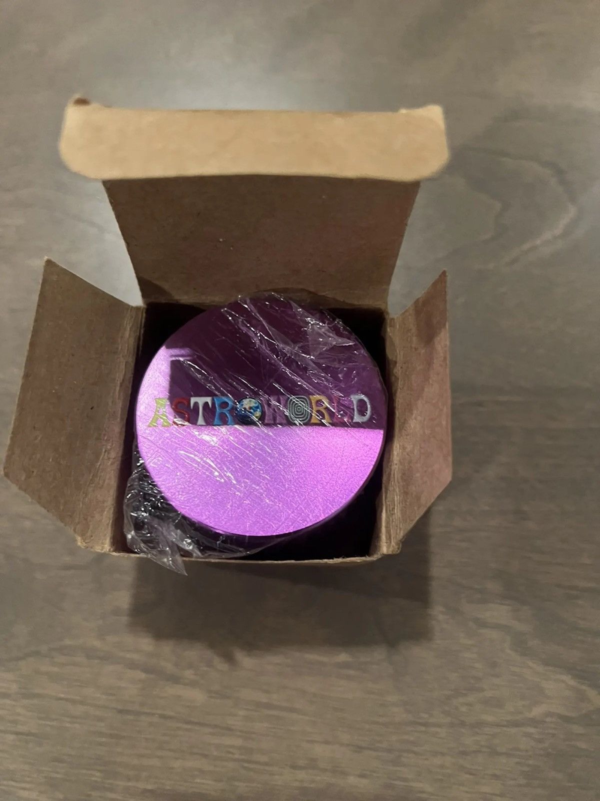 Travis Scott Astroworld Ash Tray & Grinder Combo (Canada Only) Size ONE SIZE - 10 Thumbnail