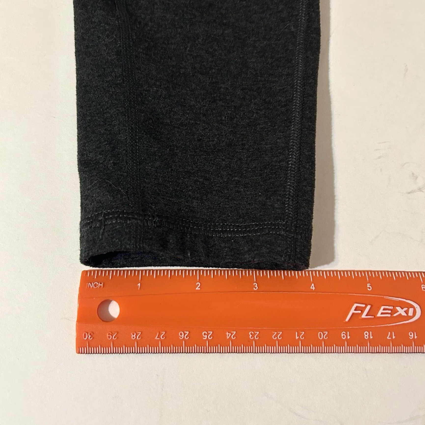 Old Navy Old Navy Leggings Women Medium Dark Heather Green 26x25 Active Yoga Everyday Athleisure Womens Size 32" / US 10 / IT 46 - 5 Thumbnail
