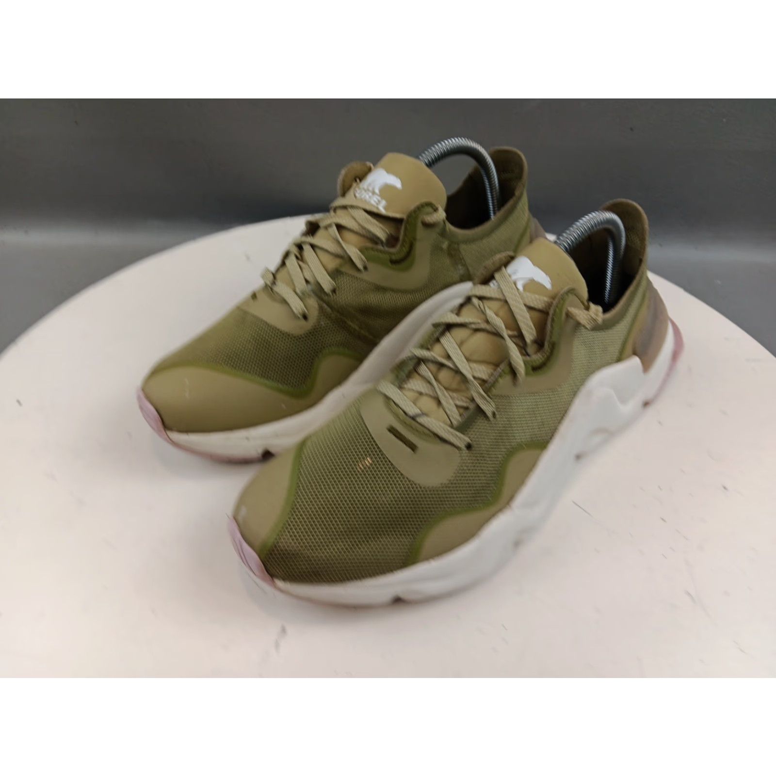 SOREL Sorel Womens Kinetic LACE ECO SNEAKER Green Light US 9.5 NL4699-358 Size US 10 / IT 40 - 4 Thumbnail