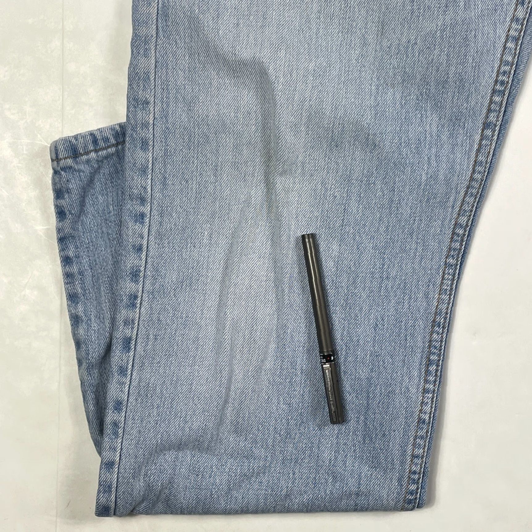 Levi's VINTAGE Levi's 505 Jeans Men's 36 x 32 Blue Straight Leg Light Wash Denim Pants Size US 36 / EU 52 - 5 Thumbnail