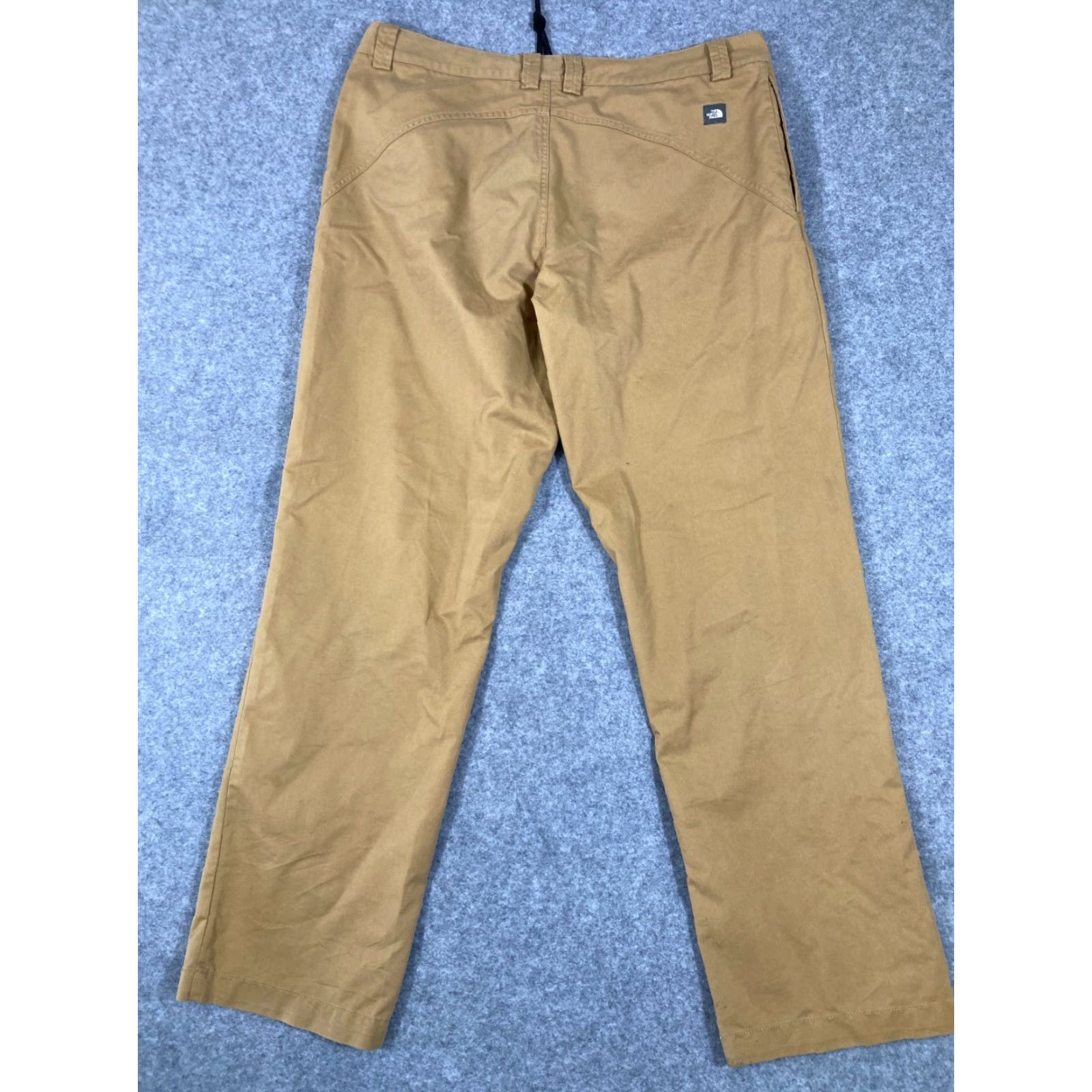 The North Face The North Face Chino Pants Mens 36 Khaki Beige Straight Leg Pockets Waistband Button Zip Regular Inseam 32 Size US 36 / EU 52 - 7 Thumbnail