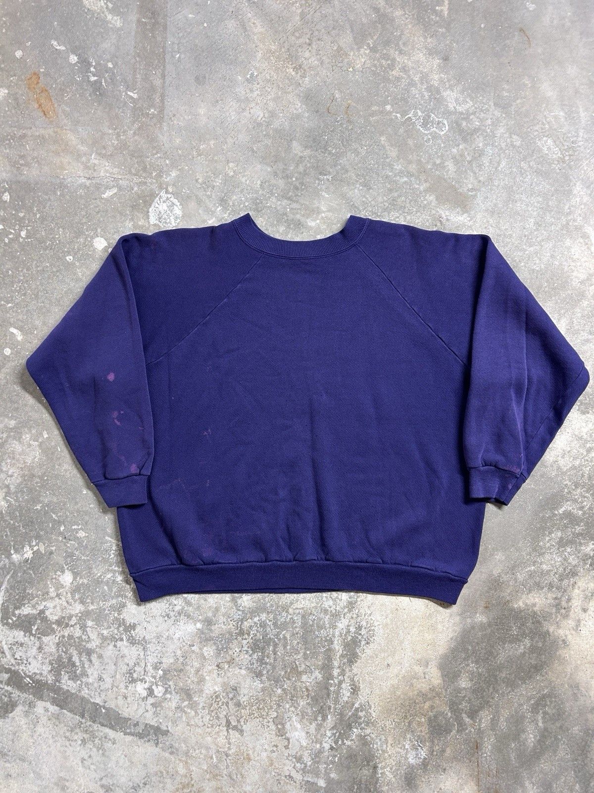 Vintage Vintage 80’s Faded Distressed Sweatshirt Size Large Size US L / EU 52-54 / 3 - 1 Thumbnail