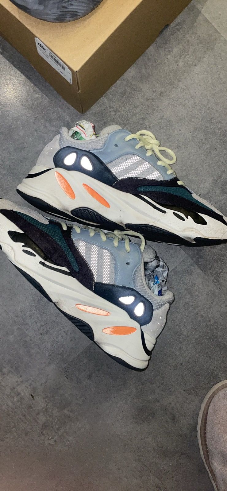 Adidas × Yeezy Yeezy 700 waverunner pre owned Size US 7 / EU 40 - 8 Thumbnail