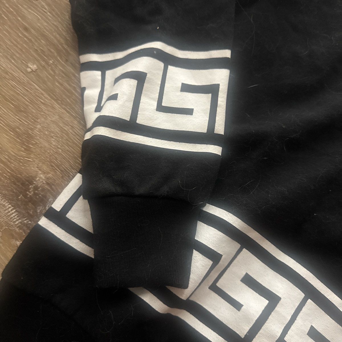 Crooks & Castles crooks and castles crew Size US S / EU 44-46 / 1 - 4 Thumbnail