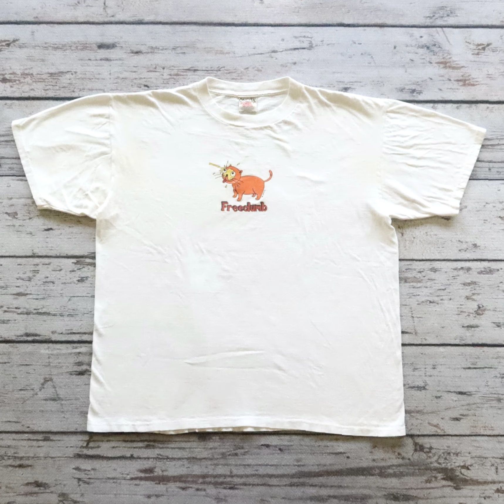 Vintage VINTAGE Freedumb Pisscat / Airlines Shirt XL White Mens T-Shirt 90s Dan Drehobl Skeate Size US XL / EU 56 / 4 - 2 Thumbnail