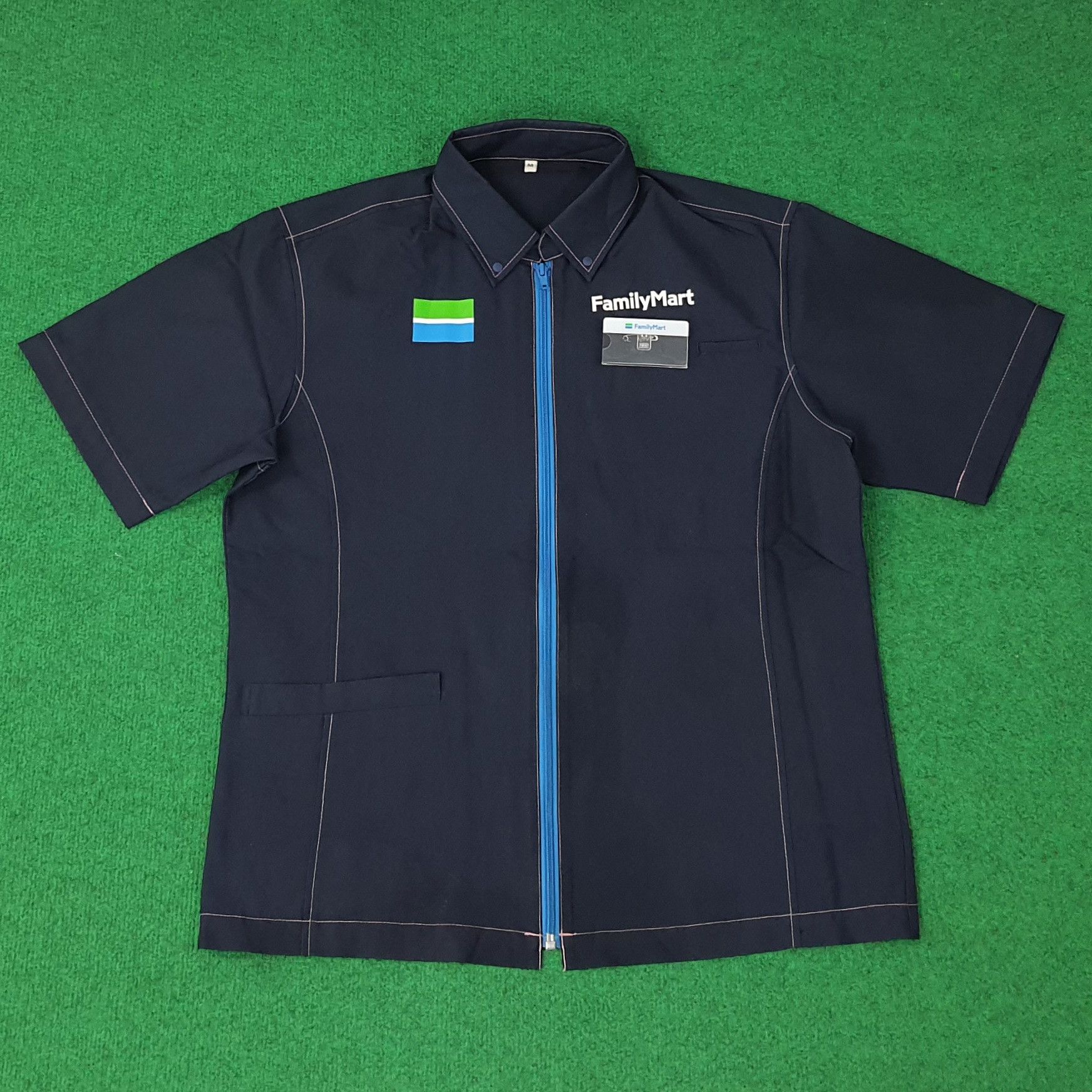 Japanese Brand Vintage Family Mart Staff Japan Uniform C259N56 Size US M / EU 48-50 / 2 - 1 Thumbnail