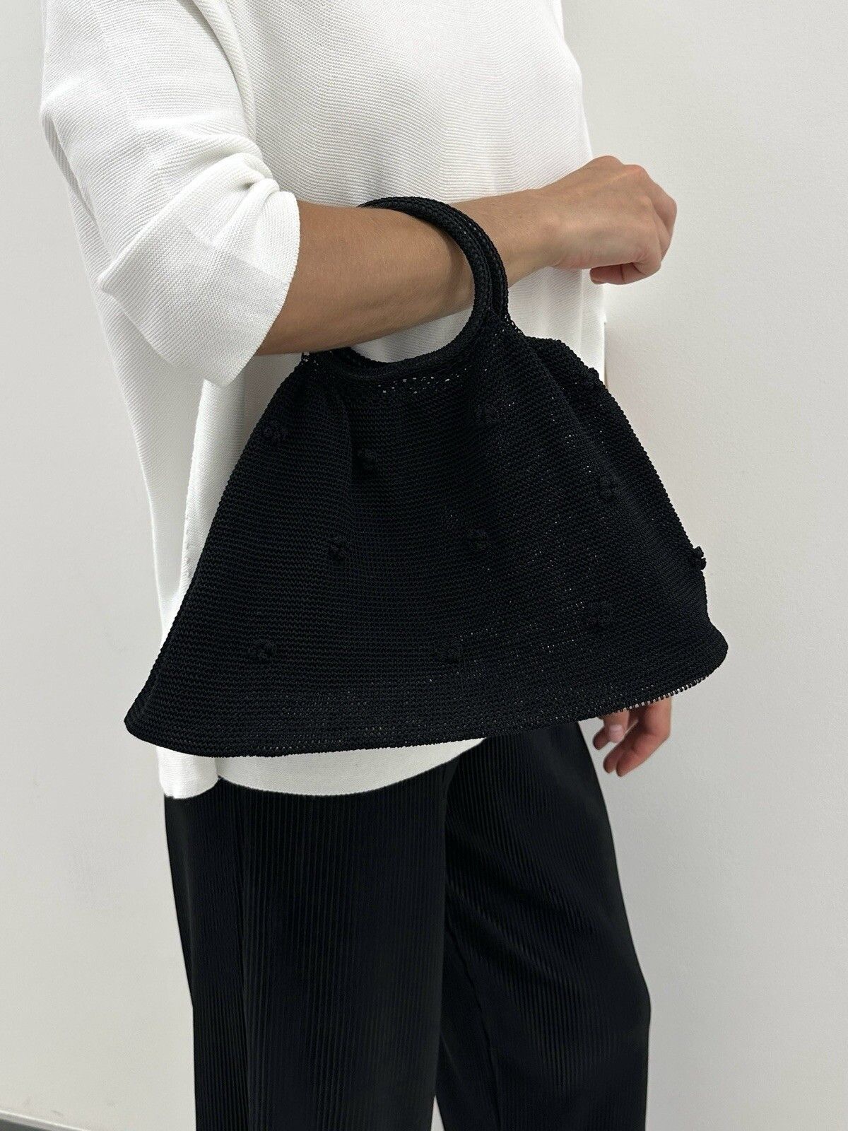 Handmade Hand Made Knit Hand Bag Black Crochet Flowers Size ONE SIZE - 7 Thumbnail