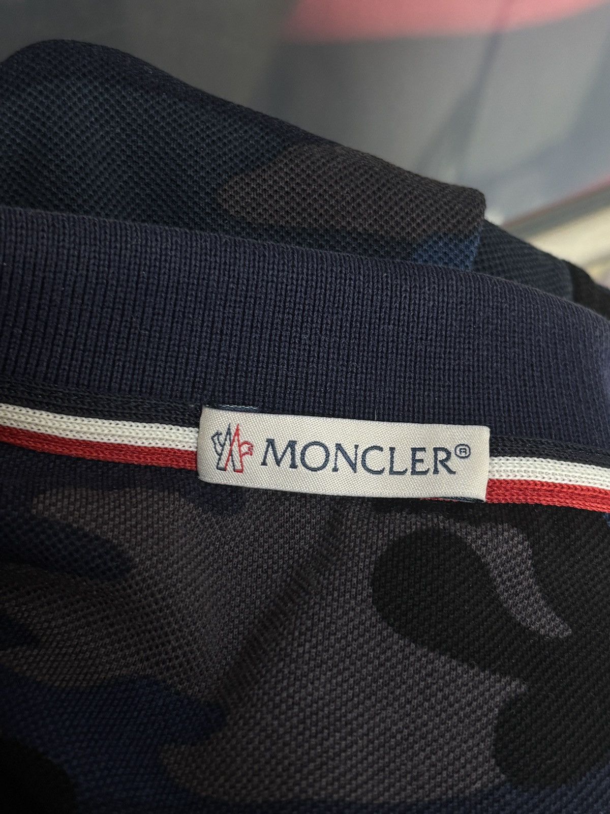 Moncler Moncler Camouflage Camo Maglia Corta Polo Shirt Vintage Size US S / EU 44-46 / 1 - 9 Thumbnail