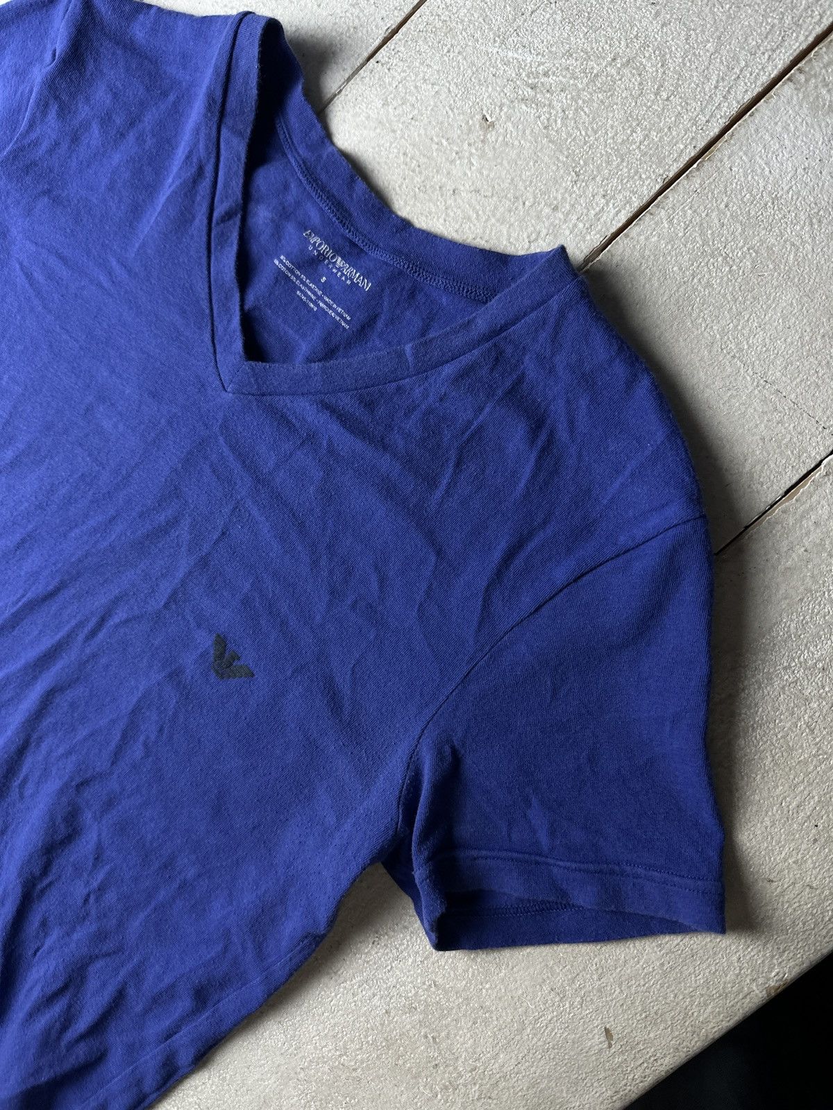 Emporio Armani 🚨Y2K Big Logo EMPORIO ARMANI T-shirt Avant Garde Size US S / EU 44-46 / 1 - 9 Thumbnail