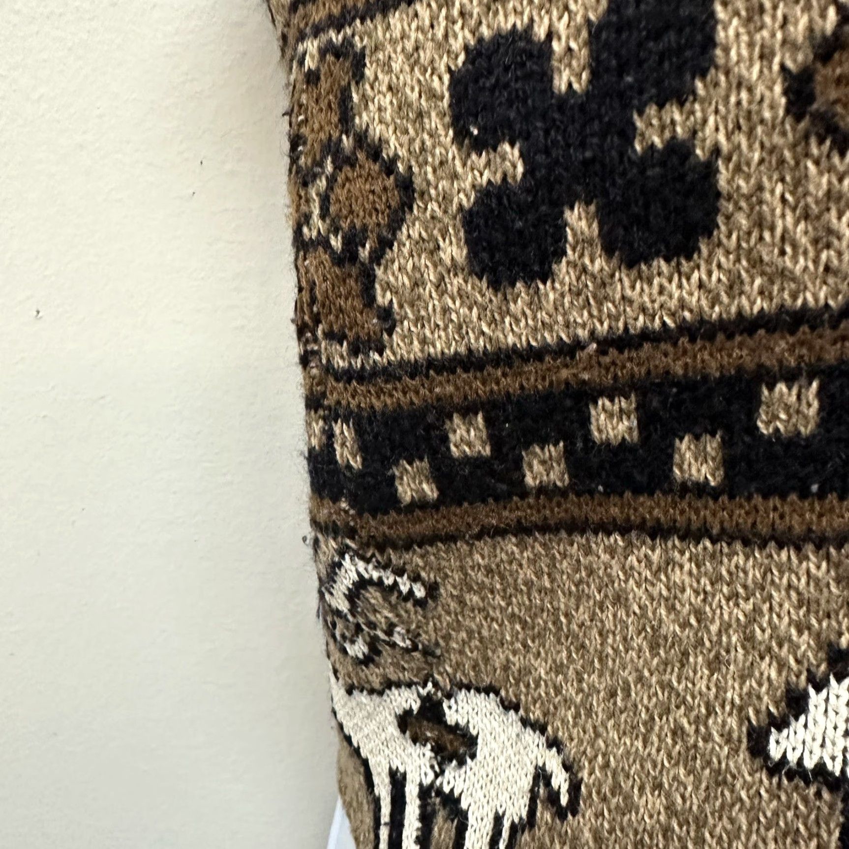 Vintage VINTAGE Wool Blend Knit Vest Button Front Hippy Ethnic Reindeer Size S/M Womens Size S / US 4 / IT 40 - 6 Thumbnail