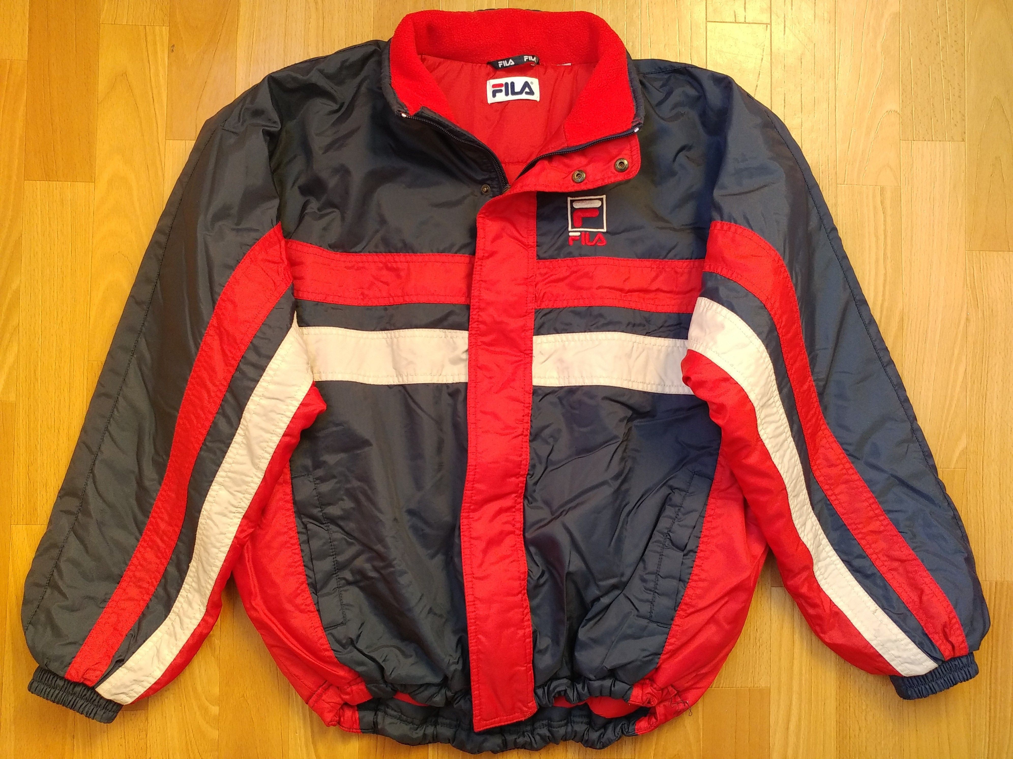 Fila FILA jacket, vintage, 90s hip hop windbreaker skater Y2K S Size US S / EU 44-46 / 1 - 1 Thumbnail