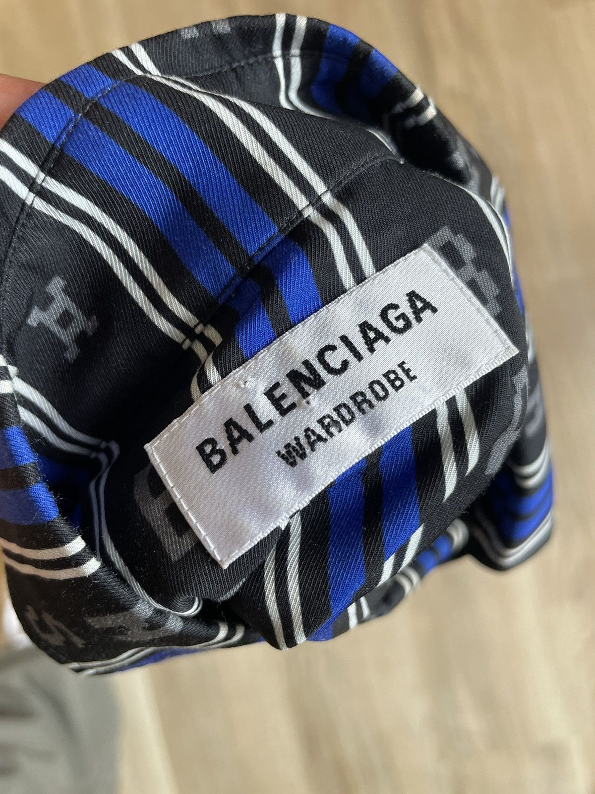 Balenciaga Balenciaga Jeans Button Up Shirt Size US L / EU 52-54 / 3 - 4 Thumbnail