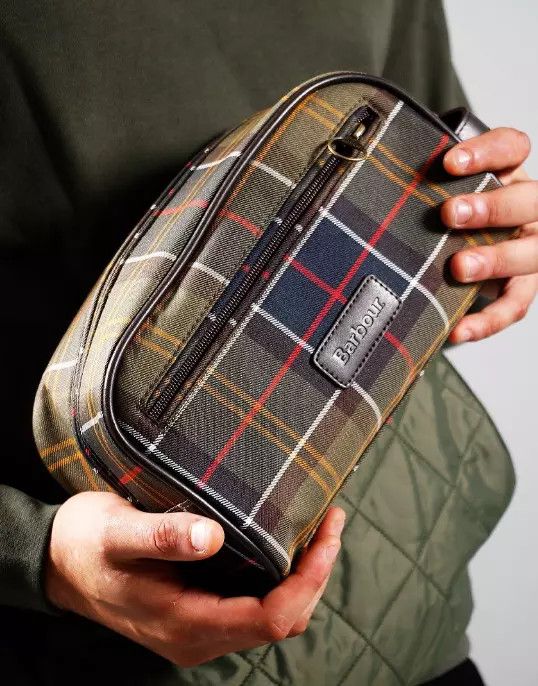 Barbour Barbour Durable Canvas & Leather Trim Tartan Washbag Size ONE SIZE - 1 Thumbnail