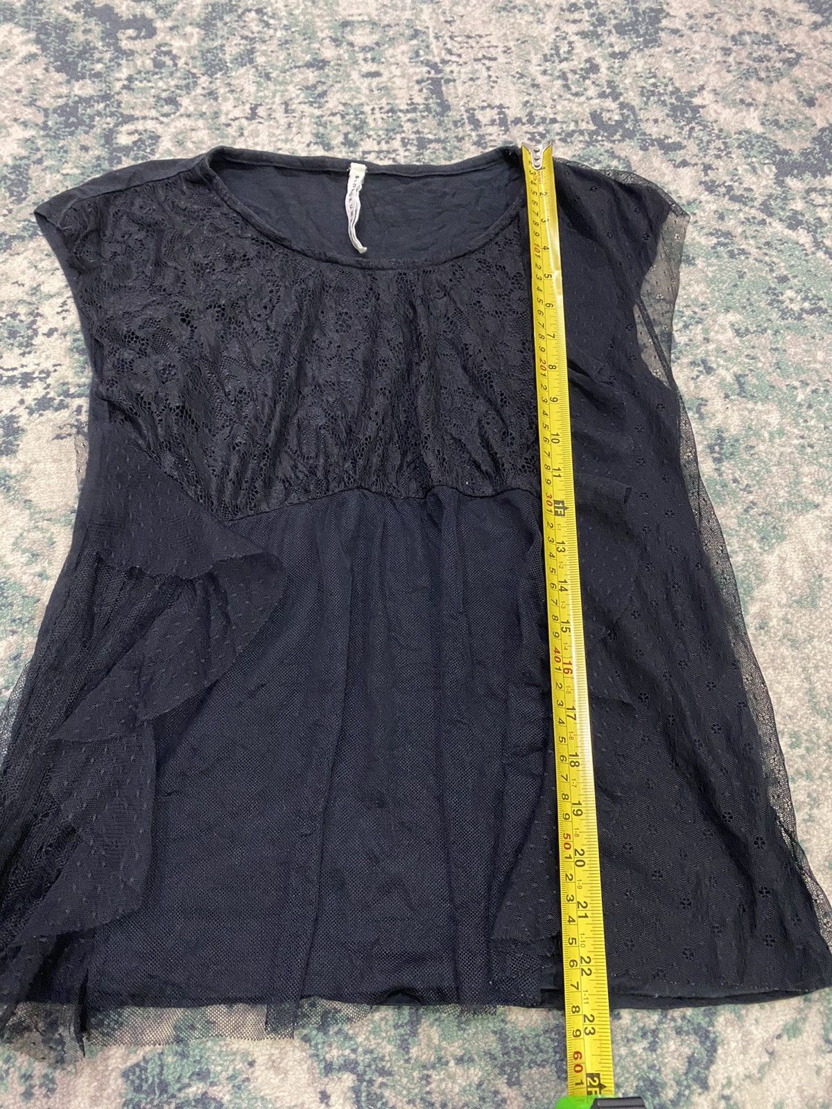 Issey Miyake Sunao Kuwahara By Issey Miyake Crochet Laced Sleeveless Size US M / EU 48-50 / 2 - 8 Thumbnail