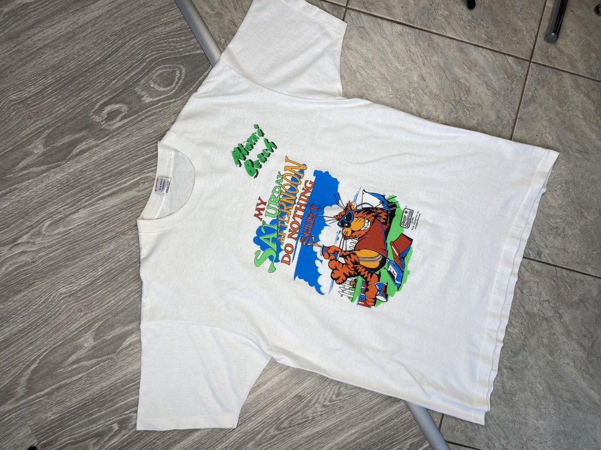 Designer × Fruit Of The Loom × Vintage Chester Chesterfield 1998 t-shirt Size US XL / EU 56 / 4 - 1 Thumbnail
