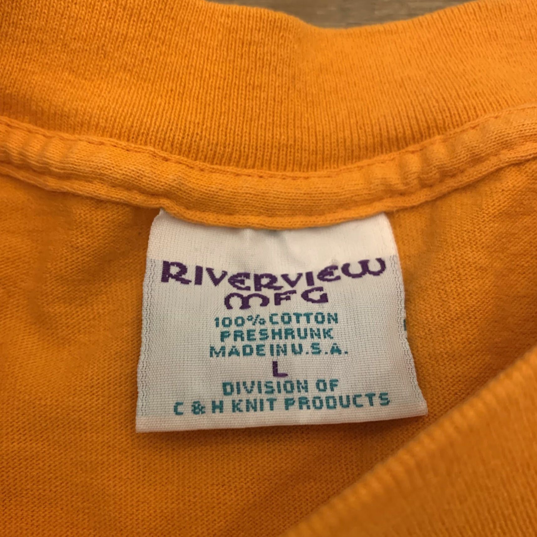 Vintage VINTAGE Volunteers UT 27 Shirt Unisex Adults L Orange 90s Single Stitch 100% Cotton/Poly Riverview Mfg Size US L / EU 52-54 / 3 - 3 Thumbnail