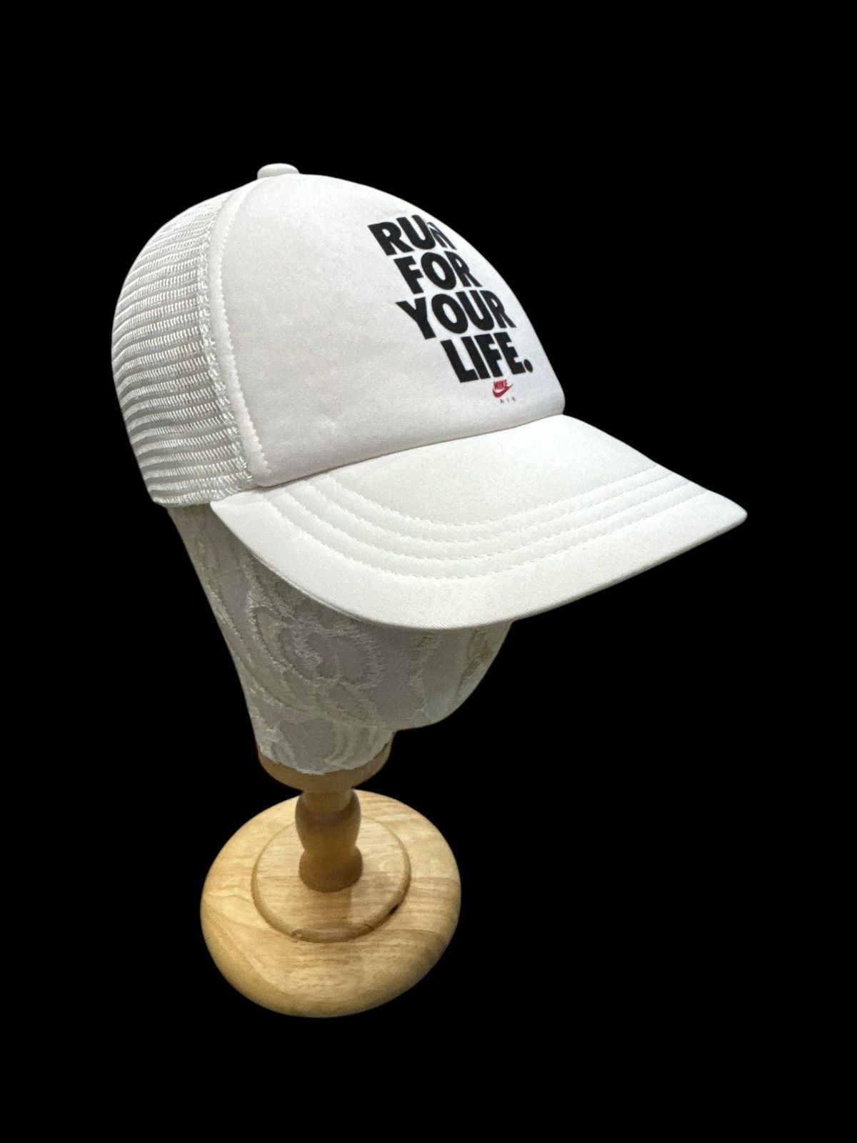 Nike × Vintage VINTAGE NIKE RUN FOR YOUR LIFE TRUCKER SNAP BUTTON CAP Size ONE SIZE - 2 Thumbnail