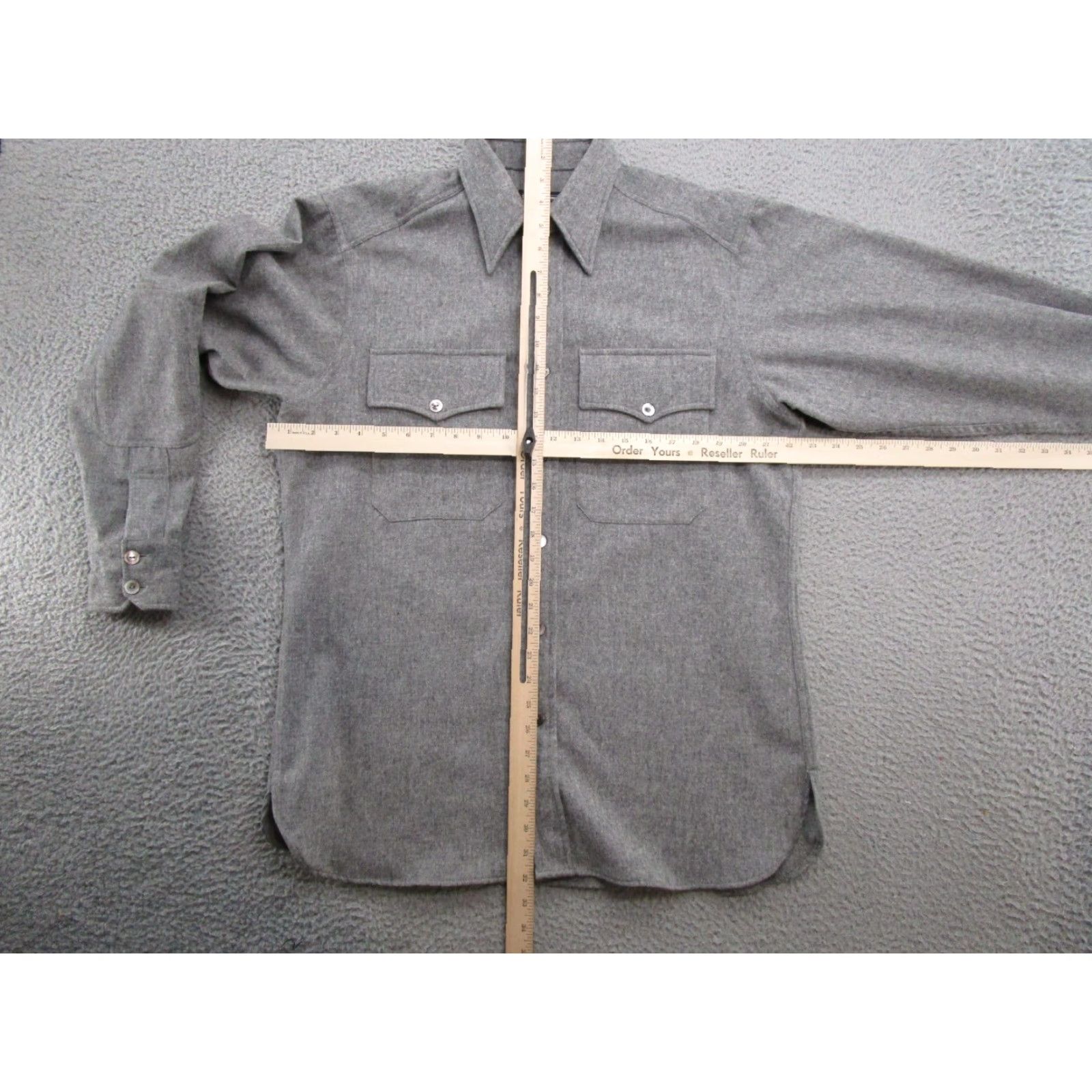 Vintage The J. Peterman Company Men's Gray Wool Button Up Long Sleeve Shirt M Read Size US M / EU 48-50 / 2 - 4 Thumbnail