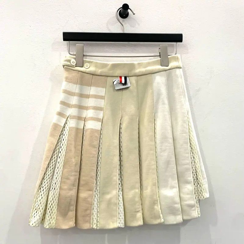 Thom Browne Thom Browne Women's Beige Cotton Shorts 0089 Size 23" - 1 Thumbnail