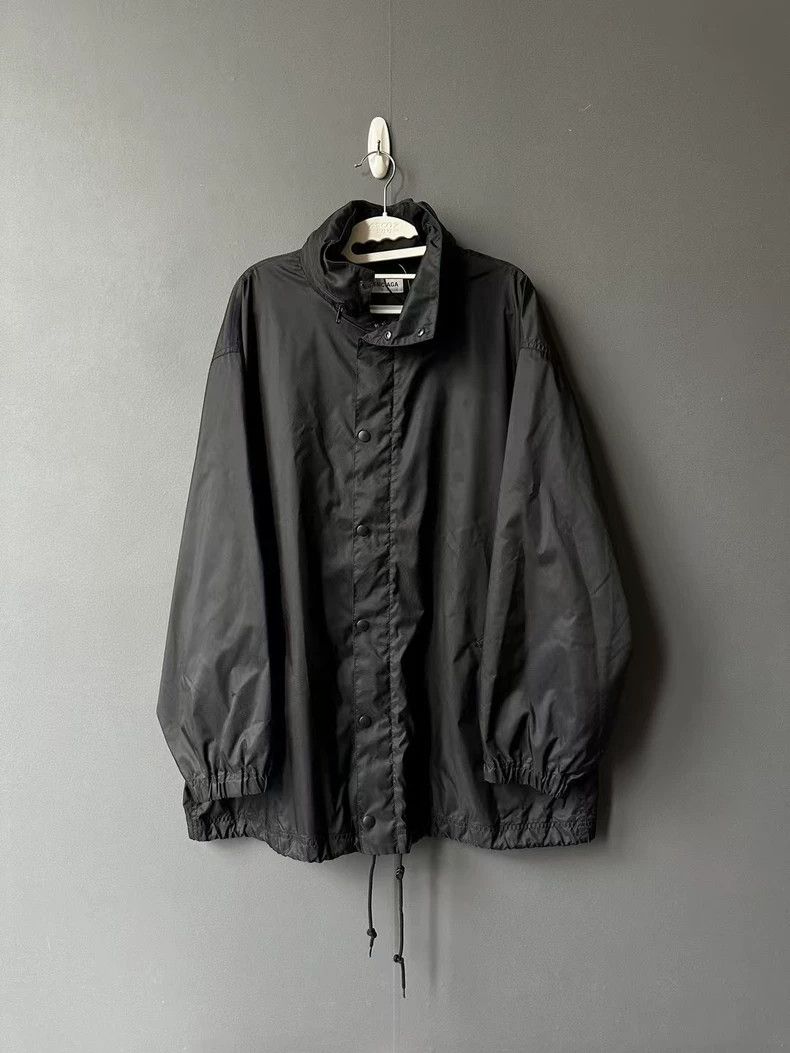 Balenciaga Balenciaga size 34 Seven Languages Windbreaker Size M / US 6-8 / IT 42-44 - 1 Thumbnail
