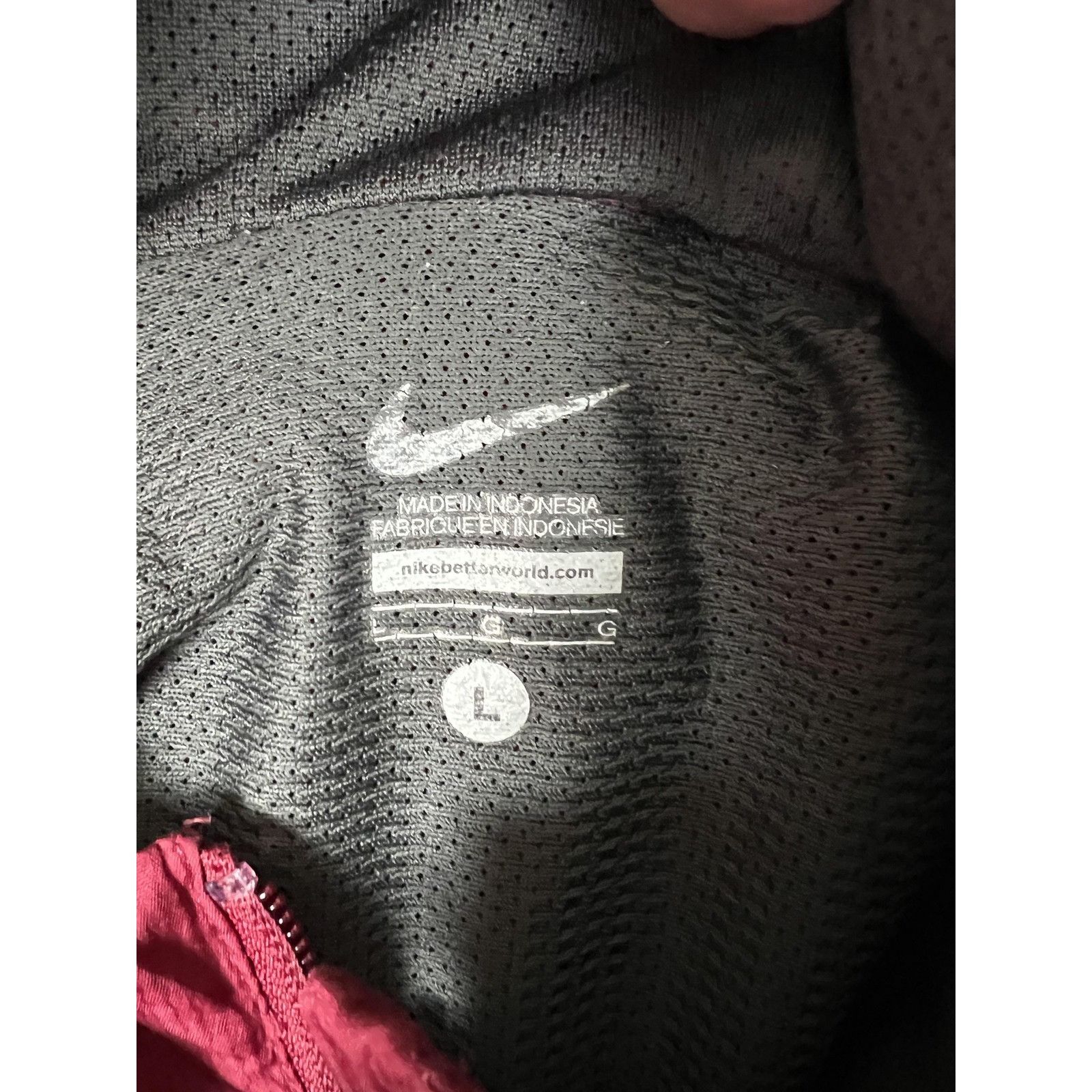 Nike VTG Nike Jacket Mens Large Red Hooded Windbreaker Pullover 1 Size US L / EU 52-54 / 3 - 5 Thumbnail