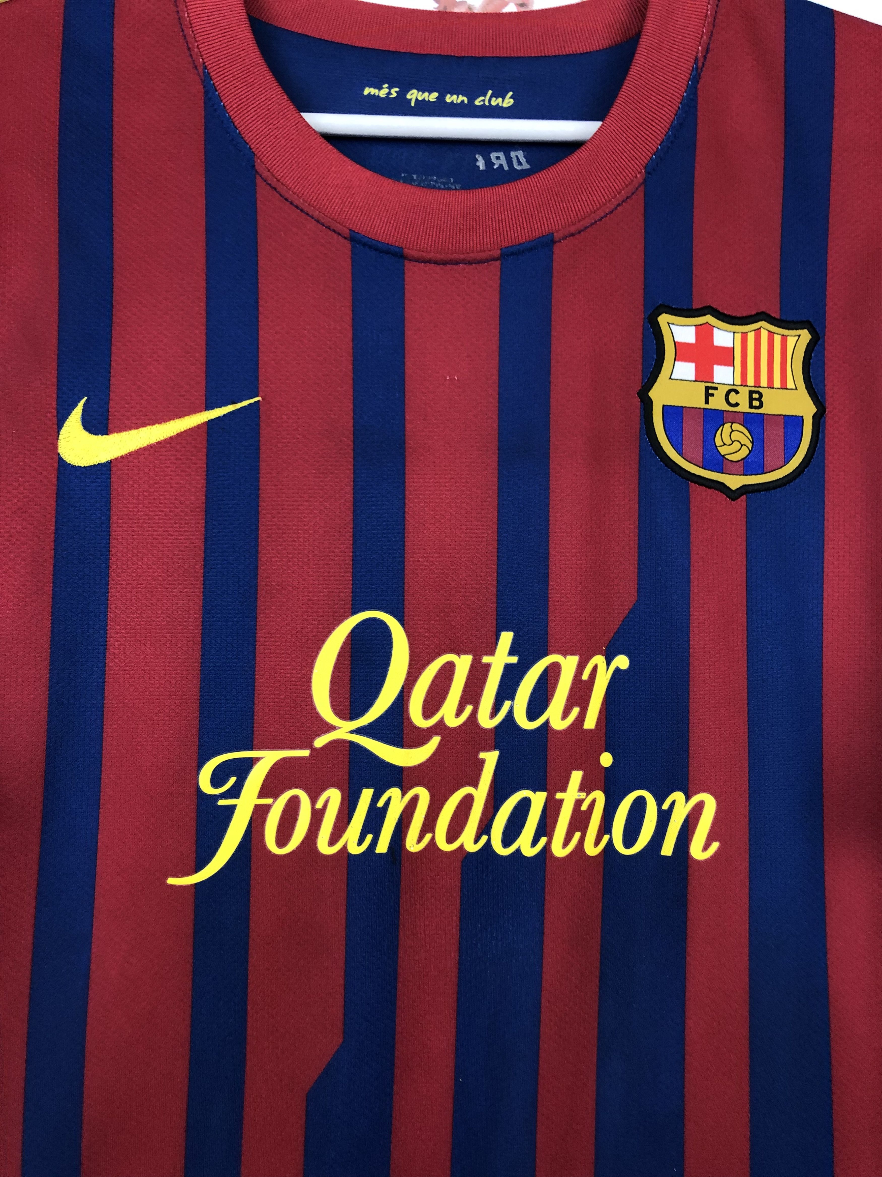 Vintage Barcelona football shirt 2011 Soccer Nike Jersey Camiseta Size US L / EU 52-54 / 3 - 3 Thumbnail