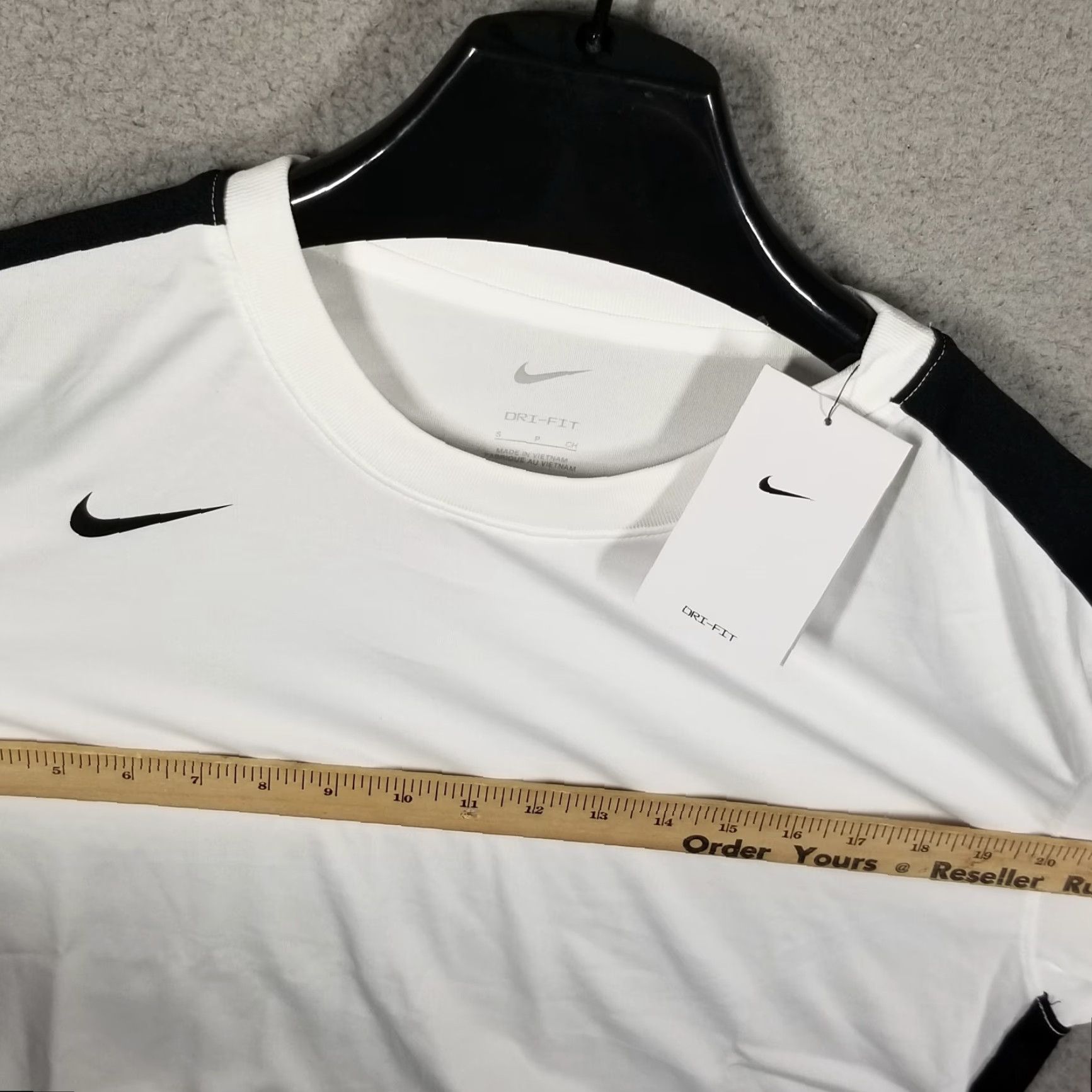 Nike Nike Dri-Fit Long Sleeve Basketball Shooting Shirt Mens Small White DC3251-106 Size US S / EU 44-46 / 1 - 7 Thumbnail