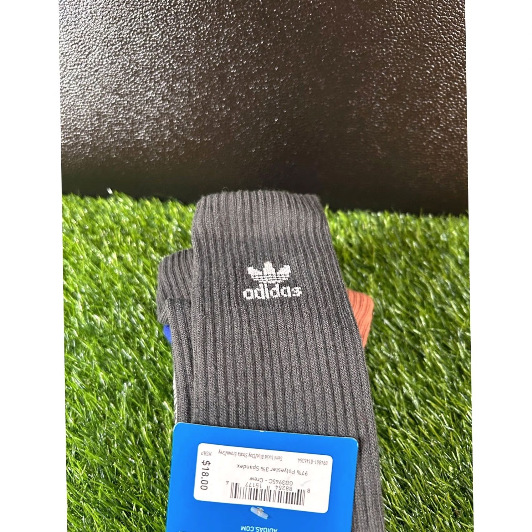 Adidas VINTAGE Adidas Crew Socks 3 Pair Pack Moisture Wicking Comfort Mens Large NWT Size ONE SIZE - 4 Thumbnail