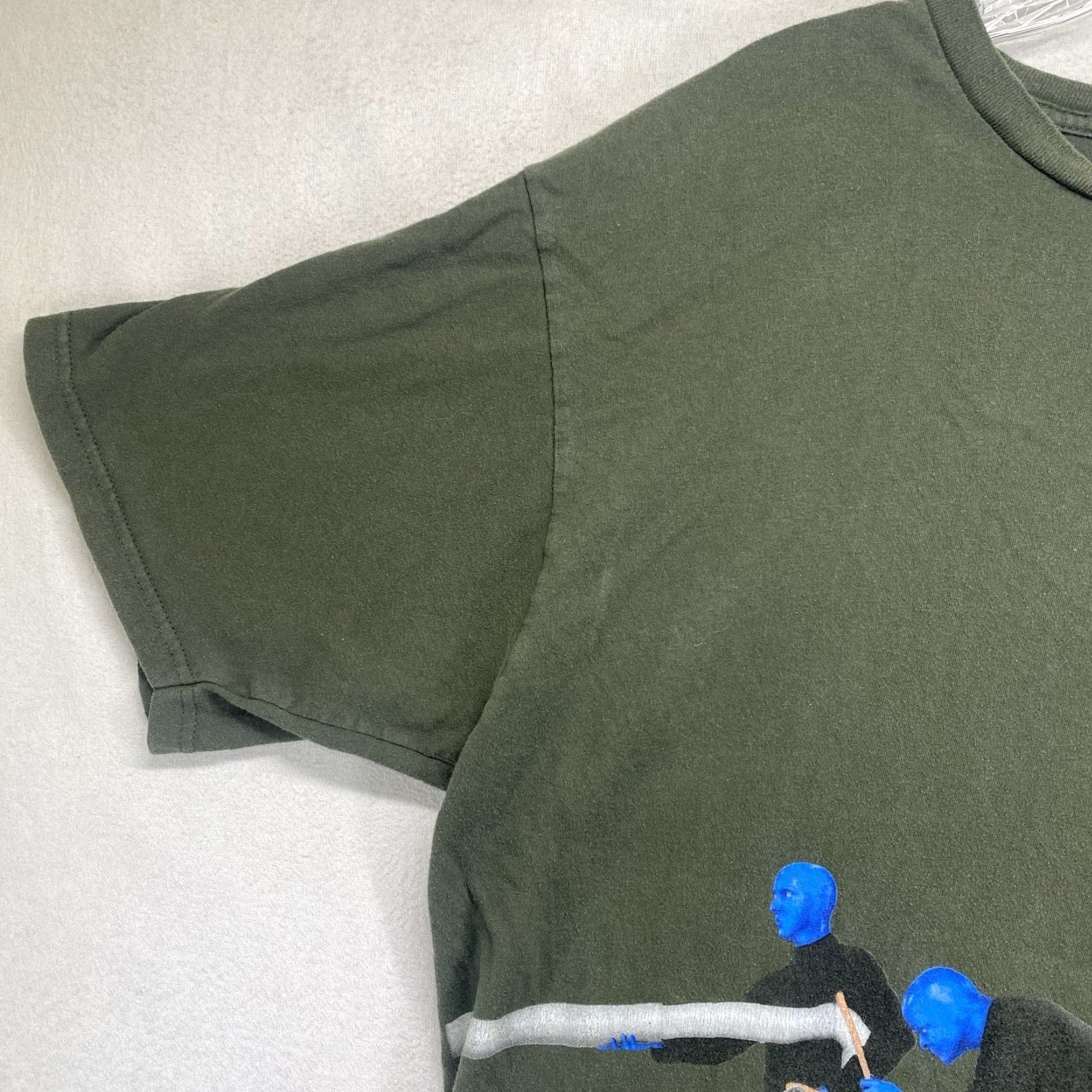 Vintage VINTAGE Blue Man Group T Shirt Unisex Adults Medium Green Music Pipes All Over Print Crew Neck Jersey Size US M / EU 48-50 / 2 - 5 Thumbnail