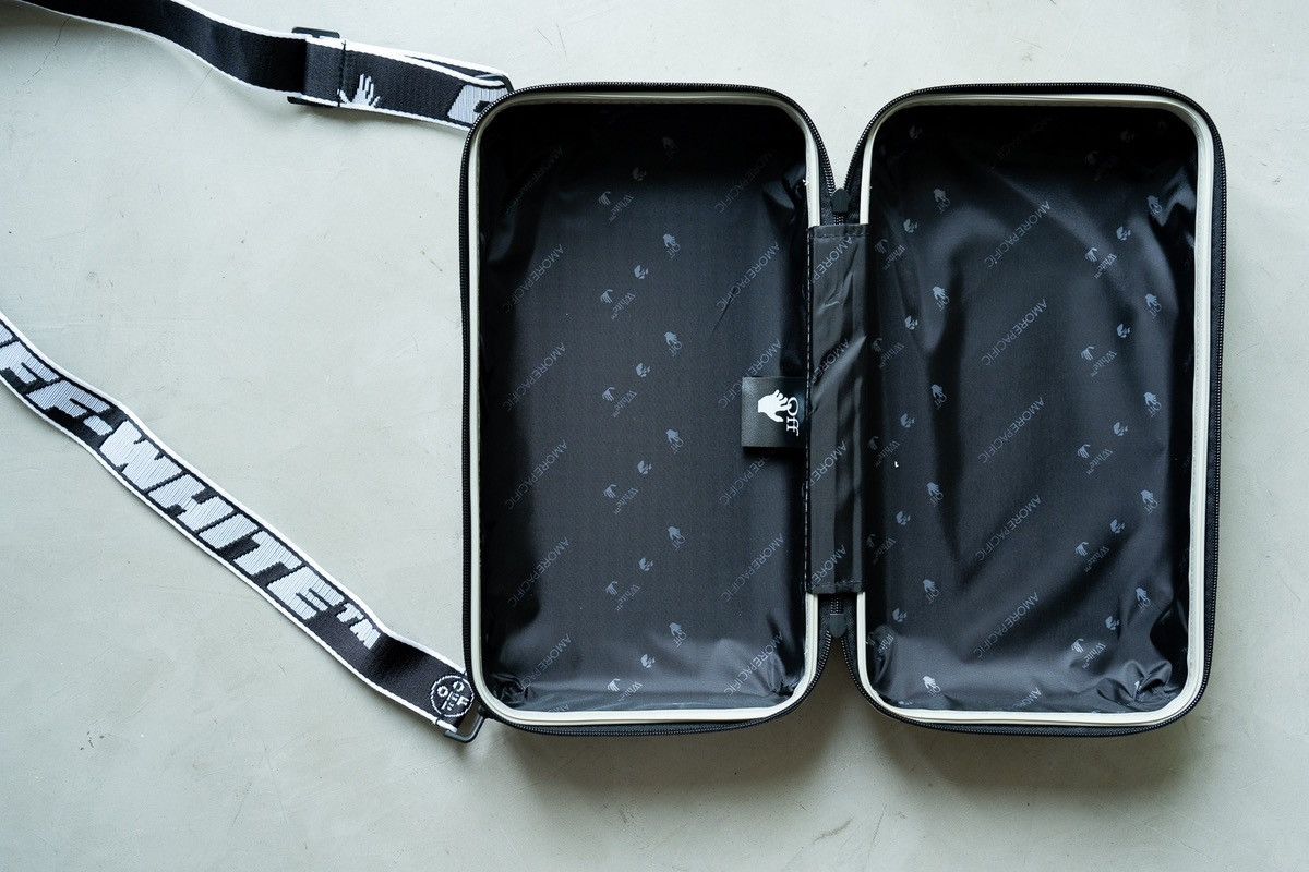Off-White Off-White x Amorepacific "PROTECTION BOX" bag Size ONE SIZE - 3 Thumbnail