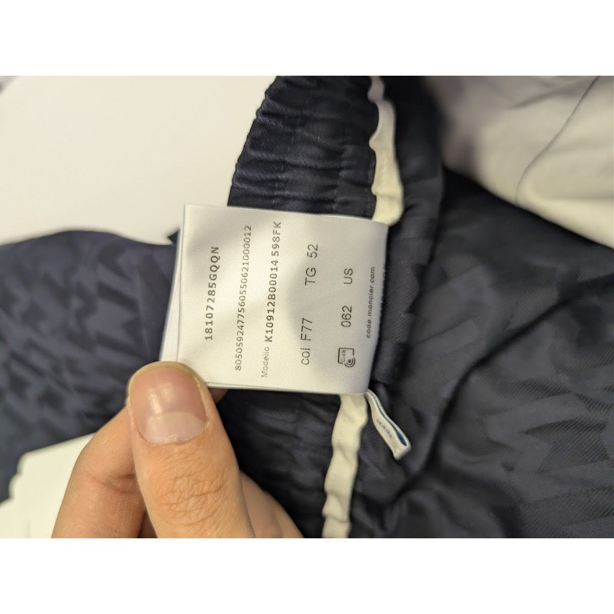 Moncler o1rshd1 Pantalone Bermuda in Navy Size US 36 / EU 52 - 21 Thumbnail