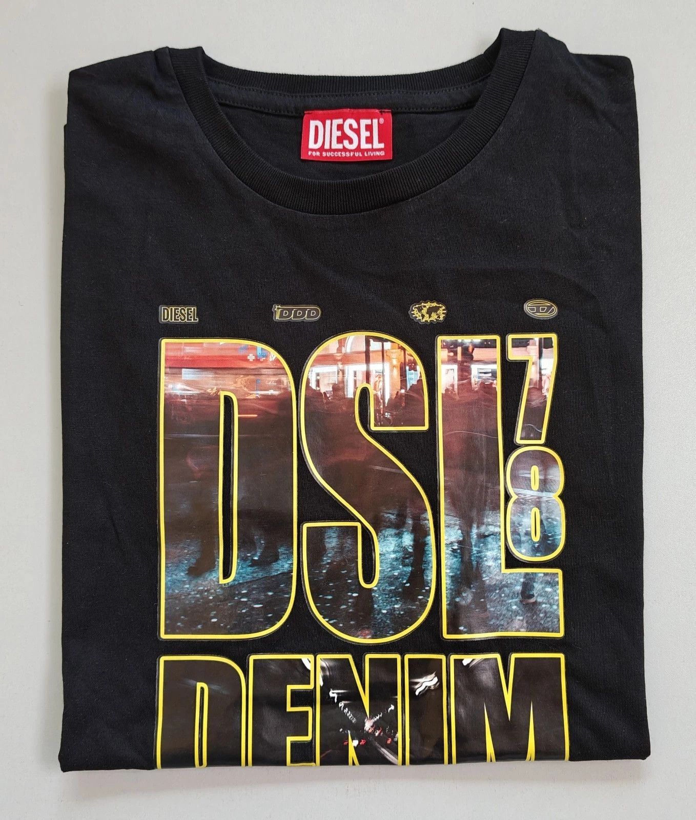Diesel DIESEL Black T-shirt with DSL 78 Denim print T 4165 Size US S / EU 44-46 / 1 - 1 Thumbnail