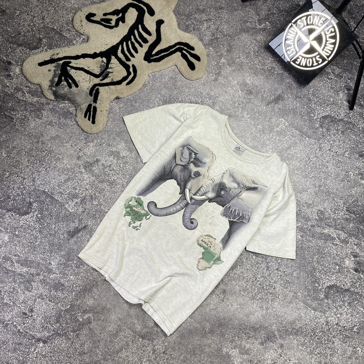 Vintage Vintage Harleguin 1992 Big Elephant logo Nature tee Size US XL / EU 56 / 4 - 3 Thumbnail