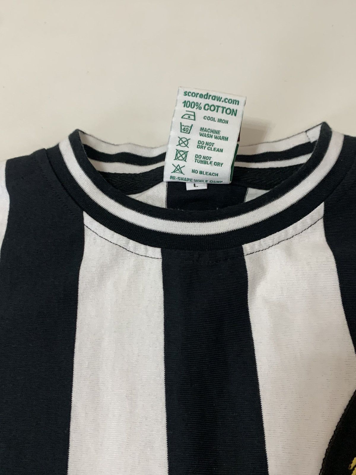 Other NEWCASTLE UNITED 1970 RETRO VINTAGE SCORE DRAW HOME FOOTBALL Size US L / EU 52-54 / 3 - 5 Thumbnail