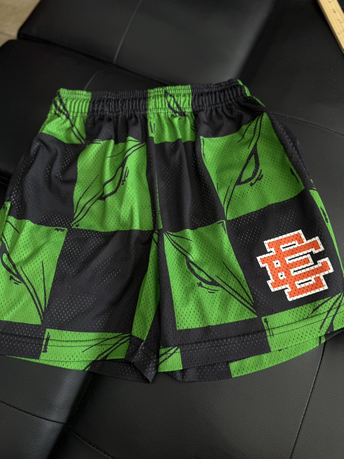 Eric Emanuel Eric Emanuel X Matty Boy NYC Green Mesh Shorts (M) NEW Size US 32 / EU 48 - 5 Thumbnail