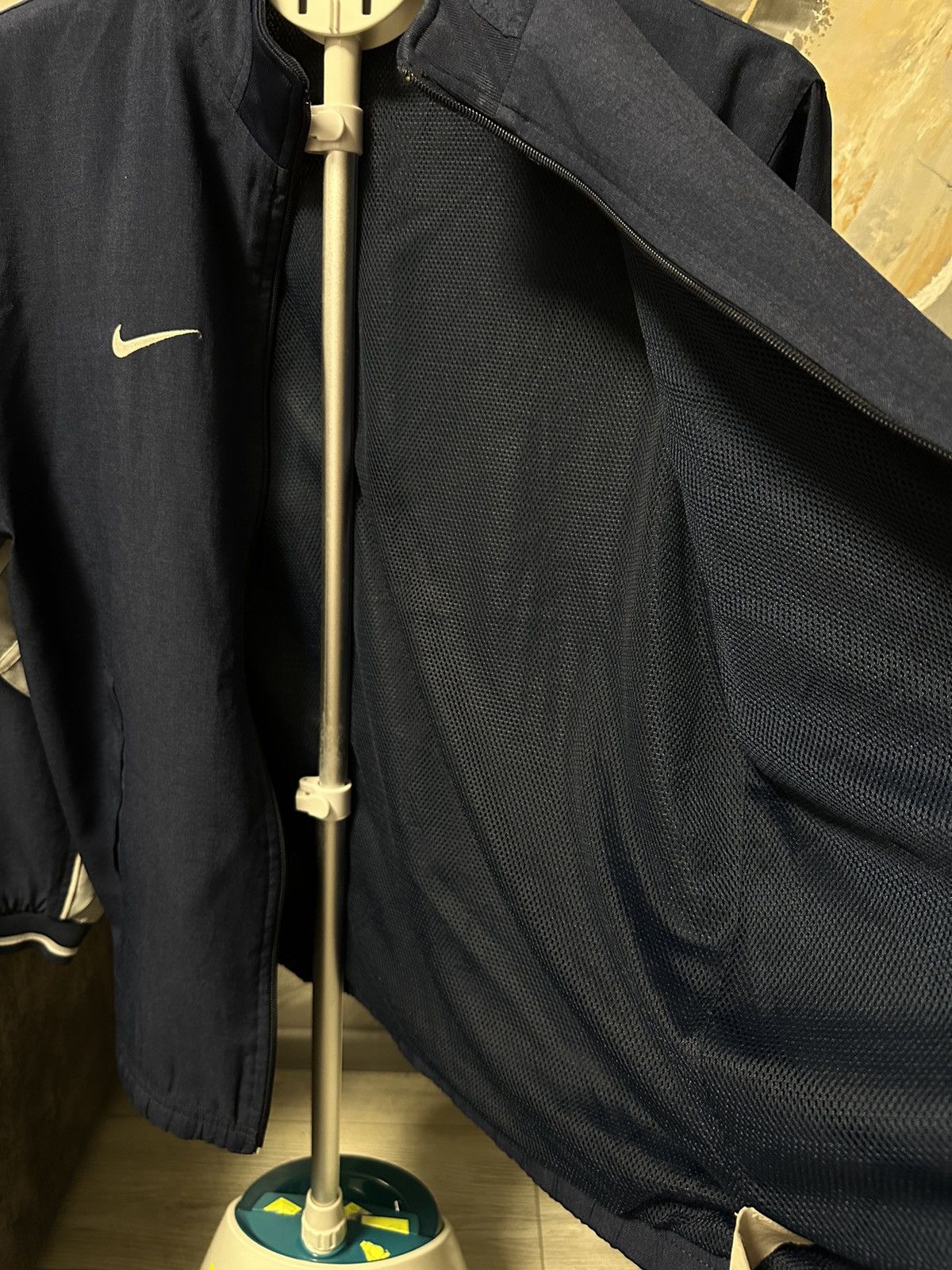 Nike Vintage Nike Y2K Nylon Light Jacket Retro Swoosh Size US M / EU 48-50 / 2 - 7 Thumbnail