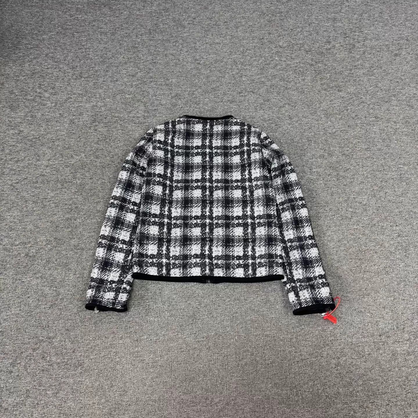 Chanel Chanel Black & White Check Tweed Reversible Short Jacket Size XS / US 0-2 / IT 36-38 - 4 Thumbnail