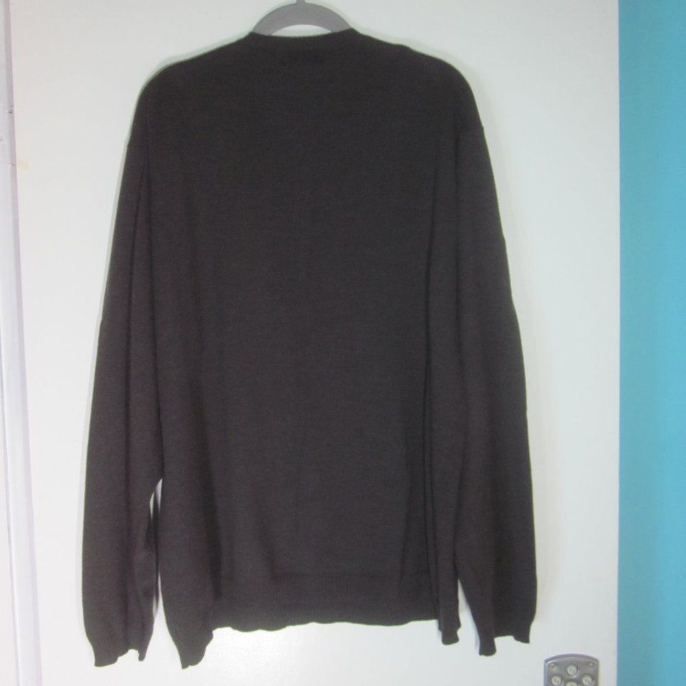 Banana Republic Men VINTAGE Banana Republic Extrafine Merino Wool Size XL Pullover VNeck Sweater Size US XL / EU 56 / 4 - 8 Thumbnail