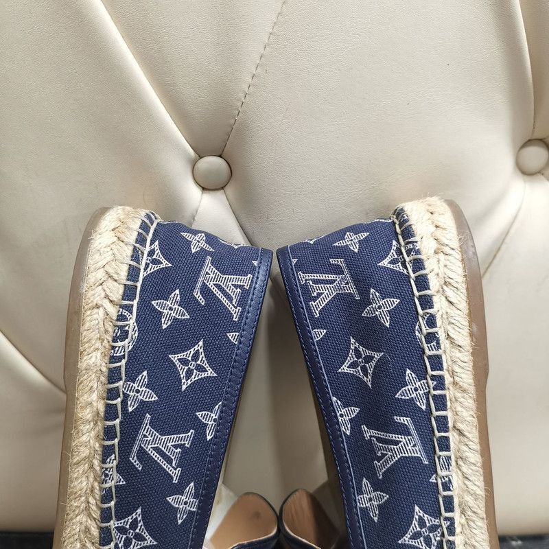 Louis Vuitton Louis Vuitton Casual Blue Espadrilles for Men - Size US 9 / EU 42 - 1 Thumbnail