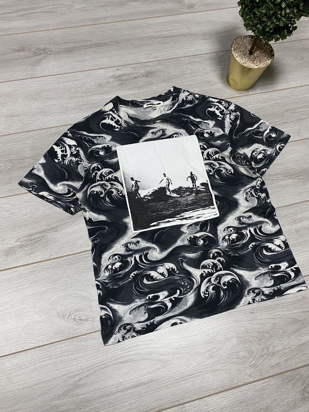 Alexander McQueen Alexander McQueen waves 🌊 surf over print t-shirt Size US L / EU 52-54 / 3 - 2 Thumbnail