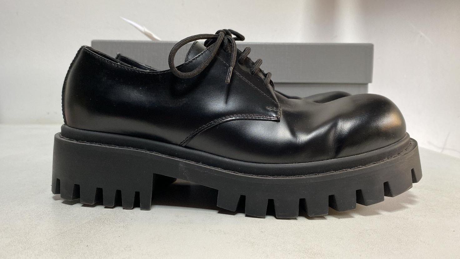 Balenciaga Balenciaga sergent derby's | Grailed