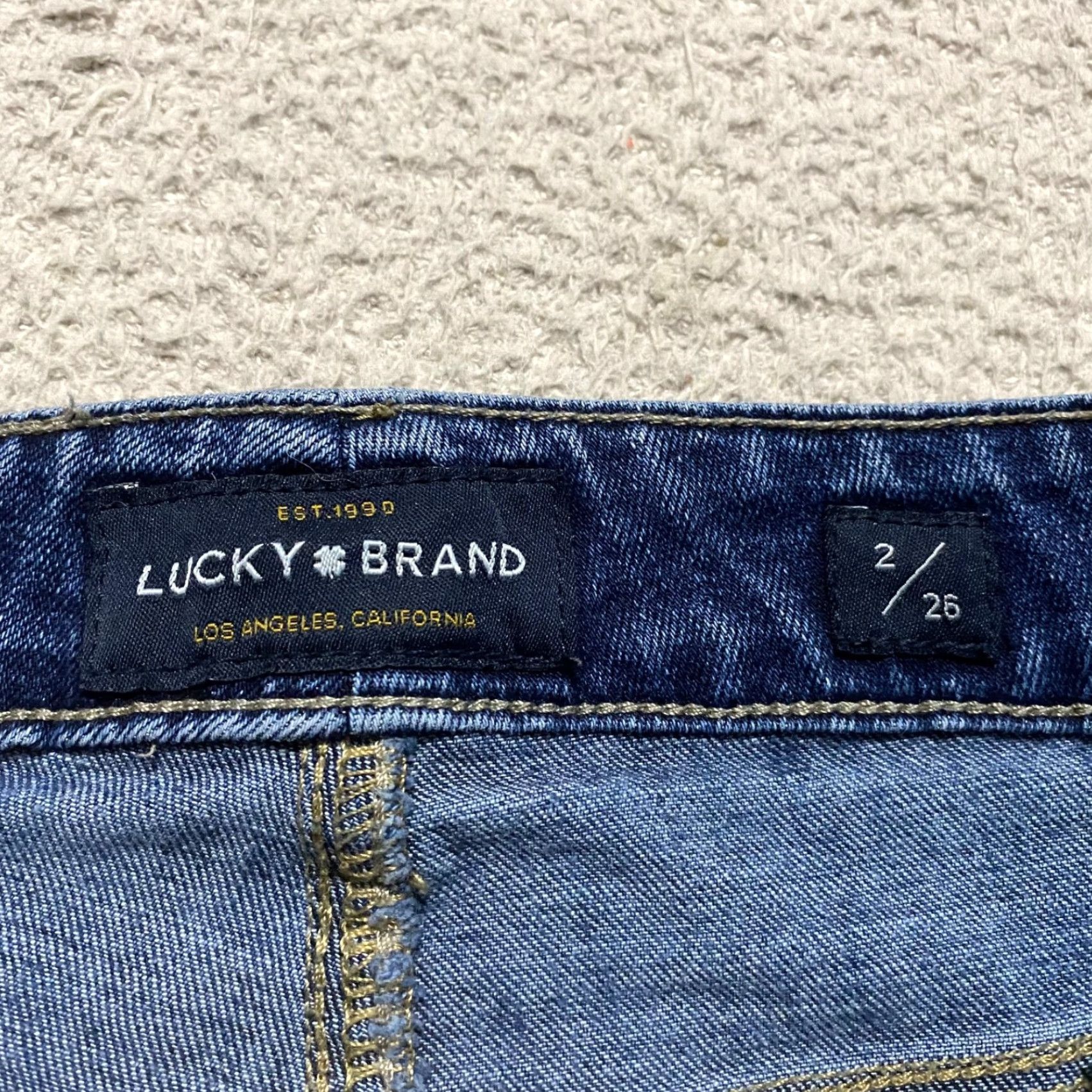 Lucky Brand Lucky Brand Jeans Womens Cropped Denim 2 Blue Mid Rise Distress Crop Jeans Womens 2 Blue Denim Hayden Crop Medium Wash Distress Mid Rise Size 26" / US 2 / IT 38 - 4 Thumbnail