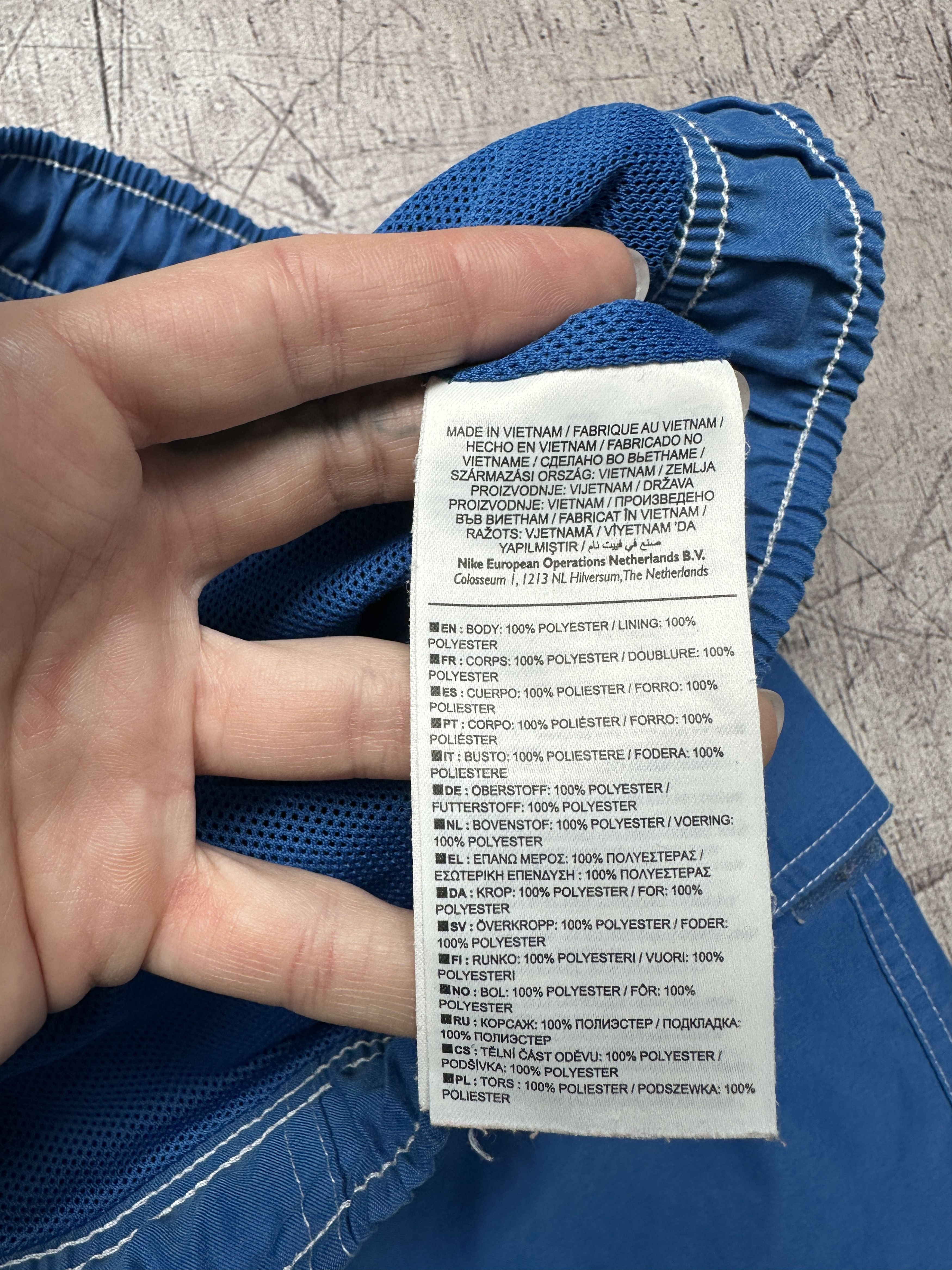 Nike Nike Mens Nylon Cargo Shorts Size US 32 / EU 48 - 5 Thumbnail