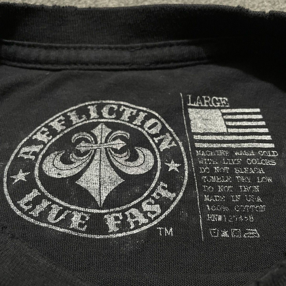 Affliction Vintage Affliction Live Fast Gothic Style Ripped T-shirt Size US L / EU 52-54 / 3 - 8 Thumbnail