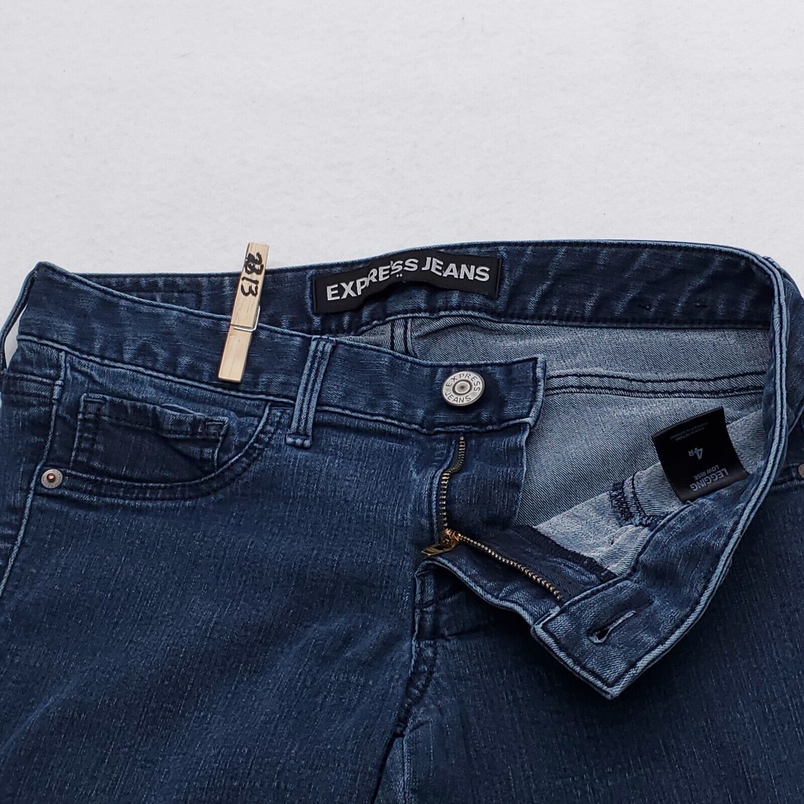 Express Express Legging Low Rise Denim Jeans Womens Size 4R Blue Size 30" / US 8 / IT 44 - 3 Thumbnail