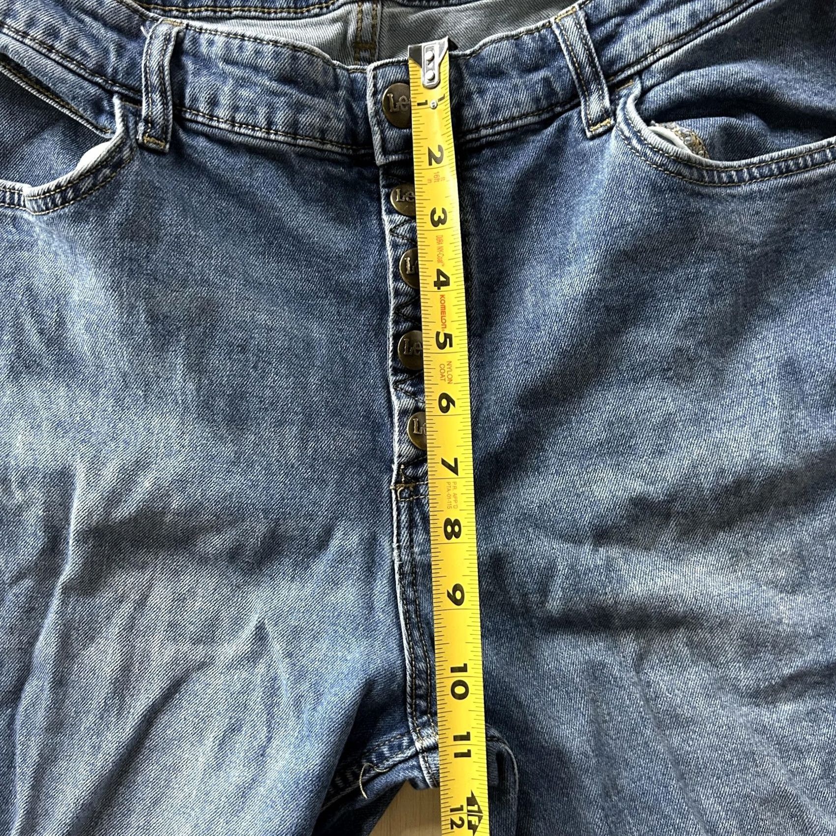 Lee Lee Jeans Mens 33x30 Medium Wash Blue Regular Straight Button Fly Denim Jeans Mens Size US 33 - 6 Thumbnail